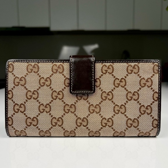 Gucci Guccioli Chihuahua Wallet - Picture 2 of 8